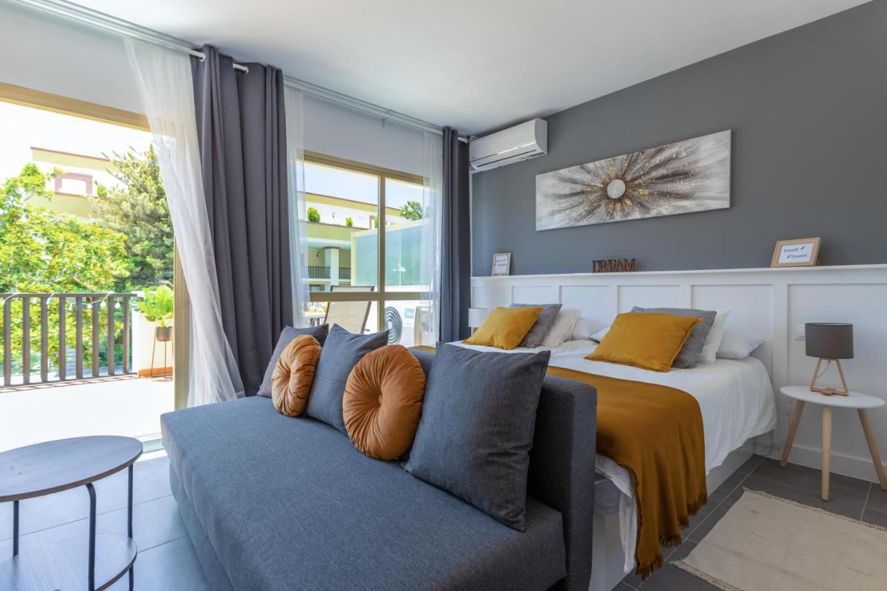 Oleholidays 216 Romana Playa Primera Linea Playa Марбеля Екстериор снимка